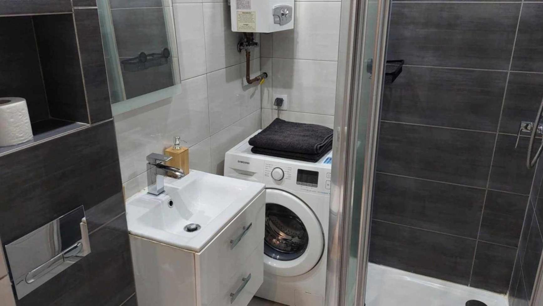 Ekskluzywny Apartament W Centrum Z Klimatyzacja I Balkonem ลูบิน ภายนอก รูปภาพ